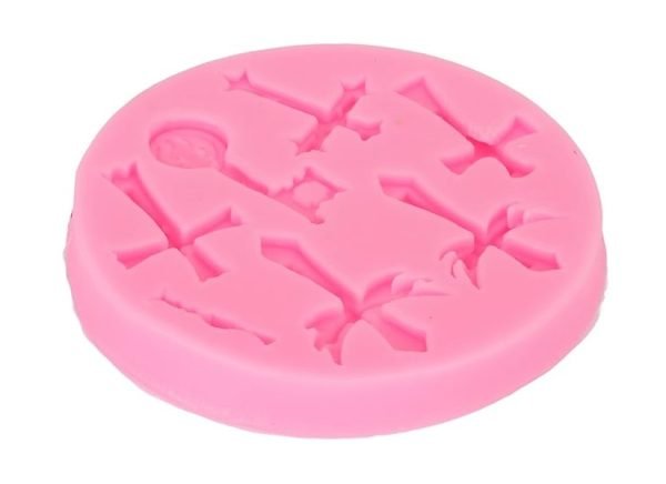 Crucifixion 3D Shape Silicone Fondant Mould - Image 2